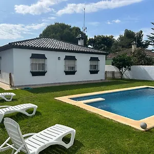 https://villa-irina.es-andalucia.com